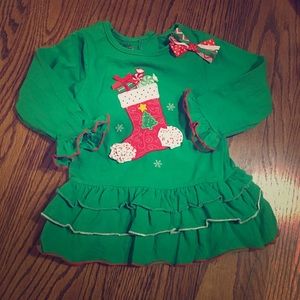 Little Girls Christmas Outfit.